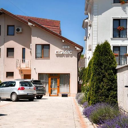 Pensiunea Clasic Hunedoara Pestisu Mare Exterior photo